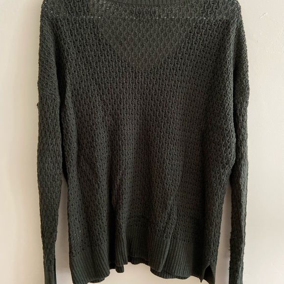 Green lightweight sweater - Picture 2 of 3